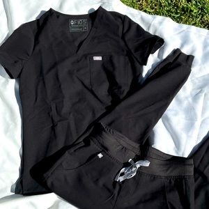 Figs technical collection black set in xs